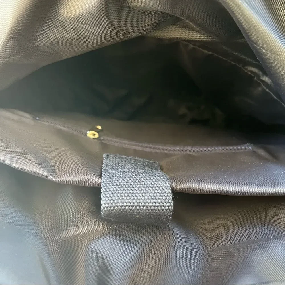 Bench Black and Blue Men's Frontier Backpack with computer sleeve/pocket NWT